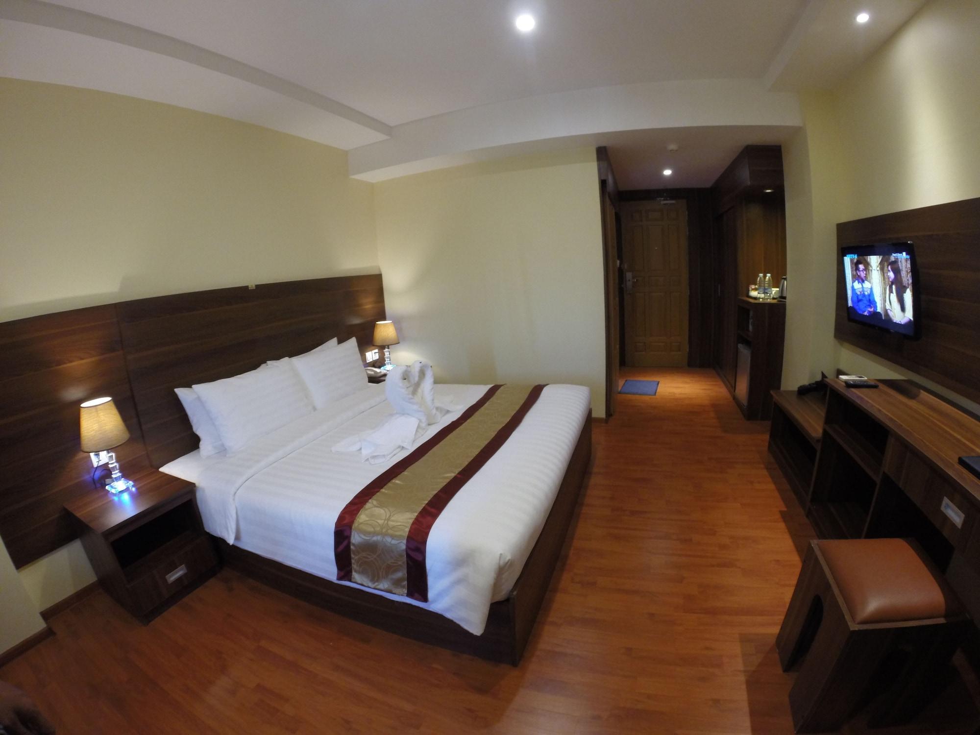 Silver Green Hotel Yangon Exterior photo