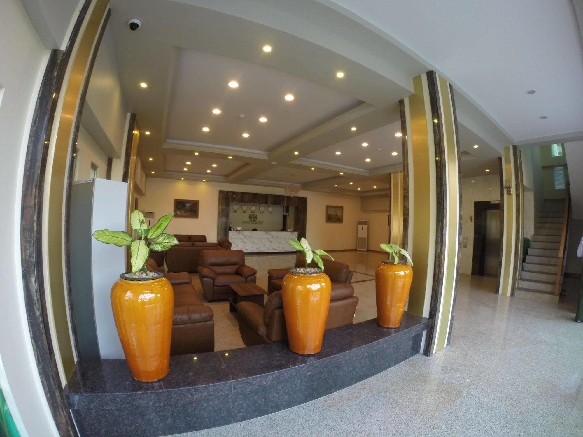 Silver Green Hotel Yangon Exterior photo